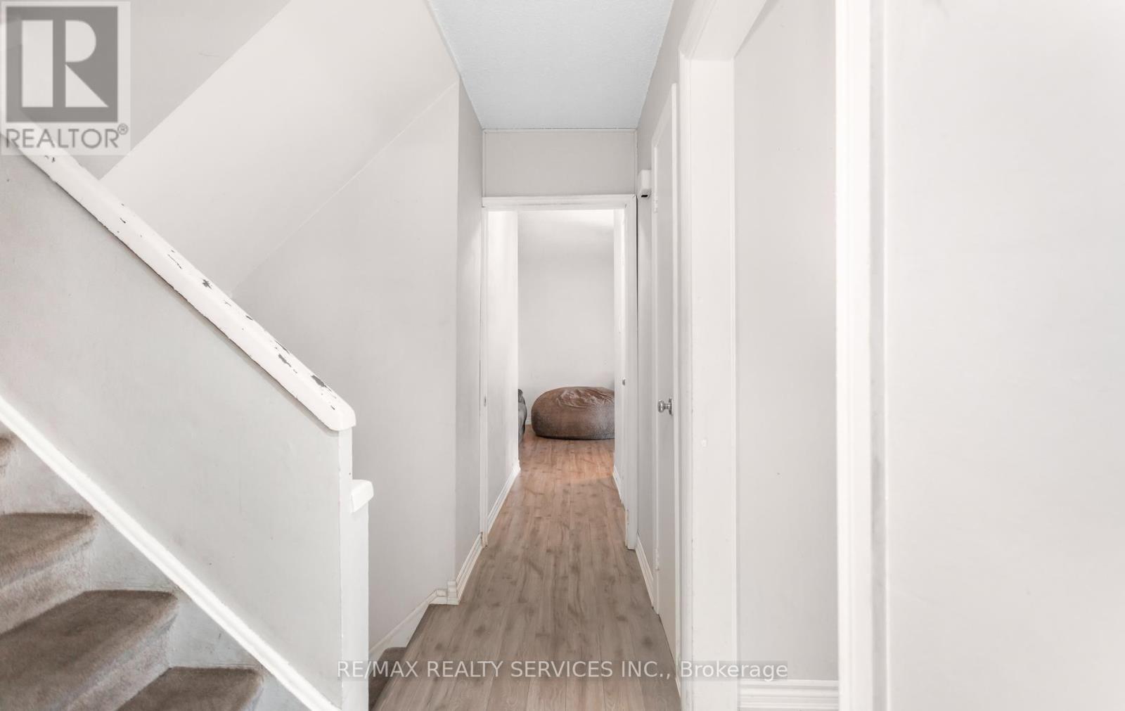 50 - 2605 Woodchester Drive Property Photo 16