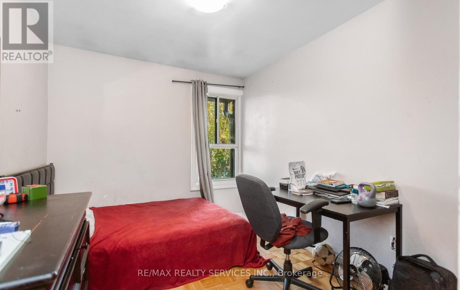 50 - 2605 Woodchester Drive Property Photo 22
