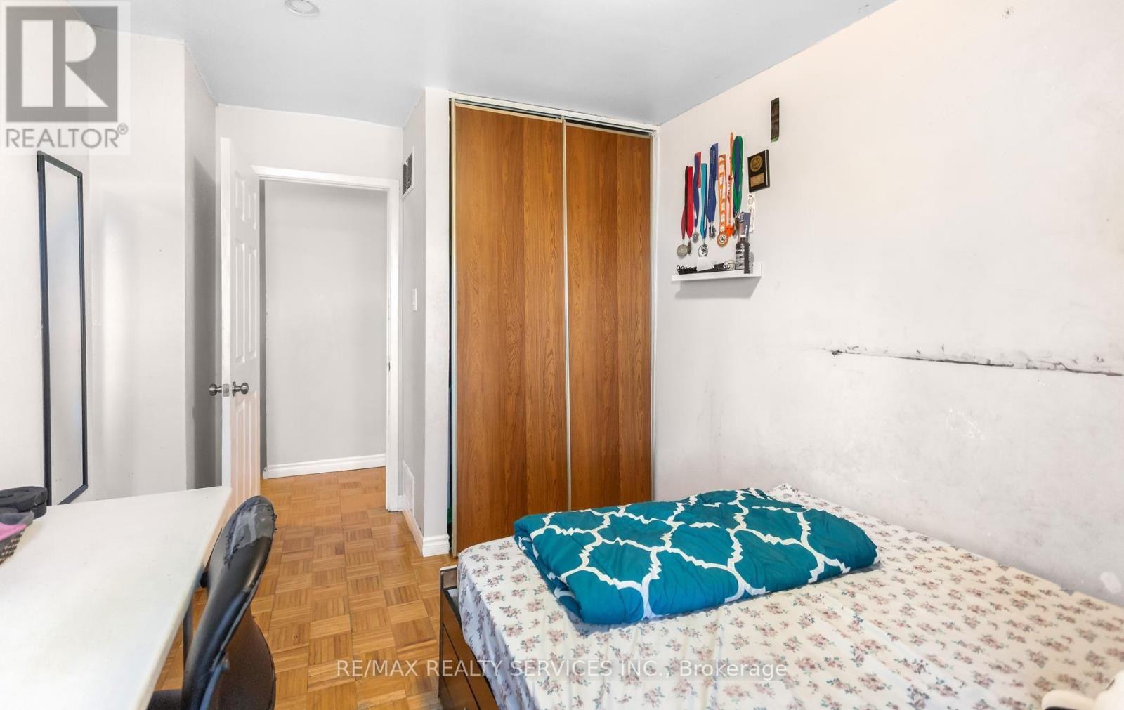 50 - 2605 Woodchester Drive Property Photo 25