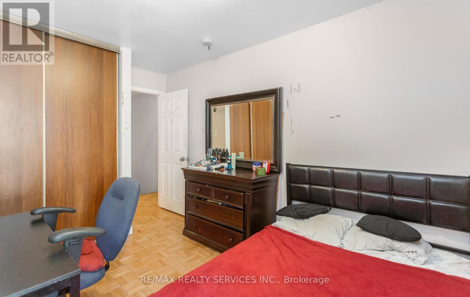 50 - 2605 Woodchester Drive Property Photo 26