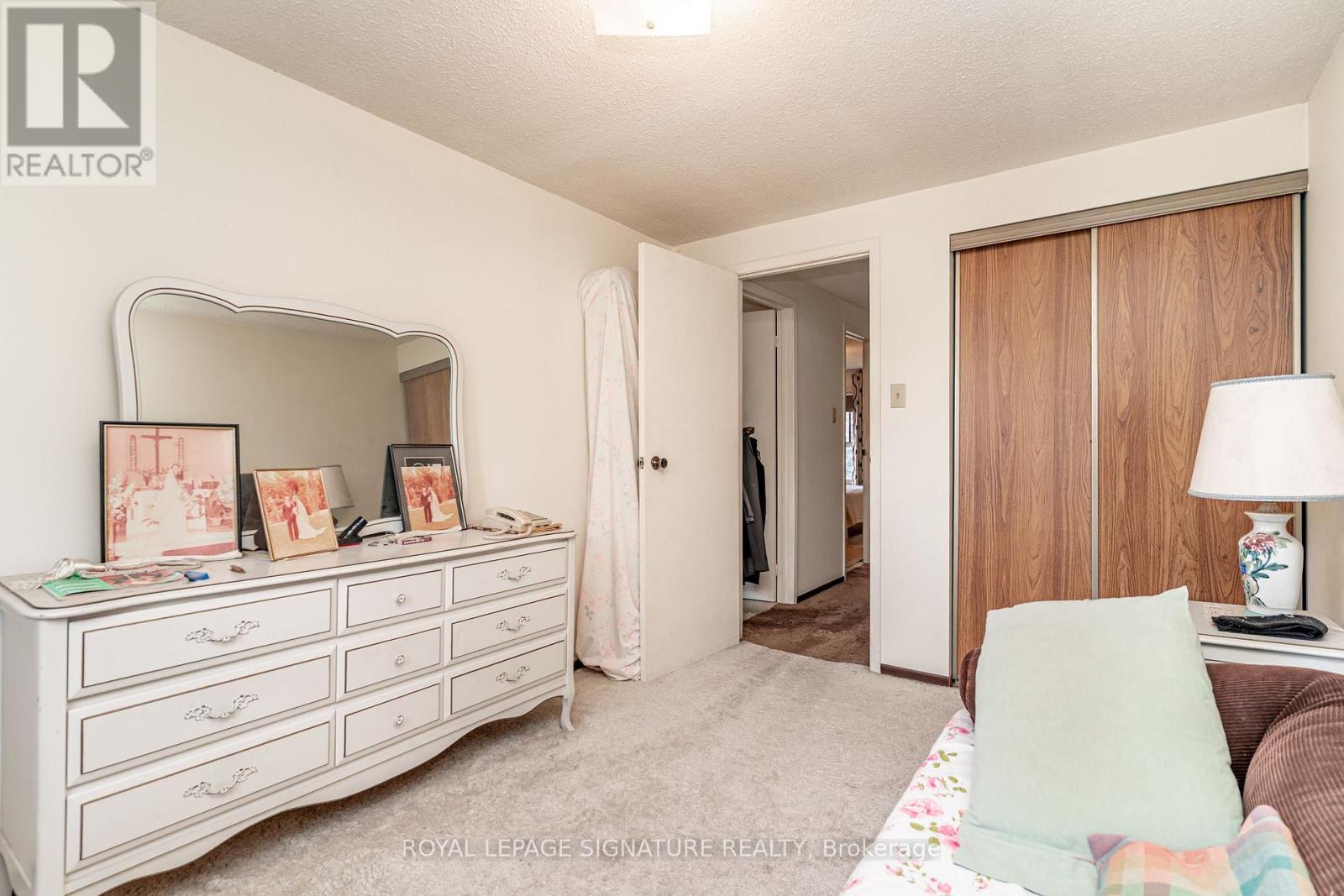 4040 Silverhaze Road Property Photo 16