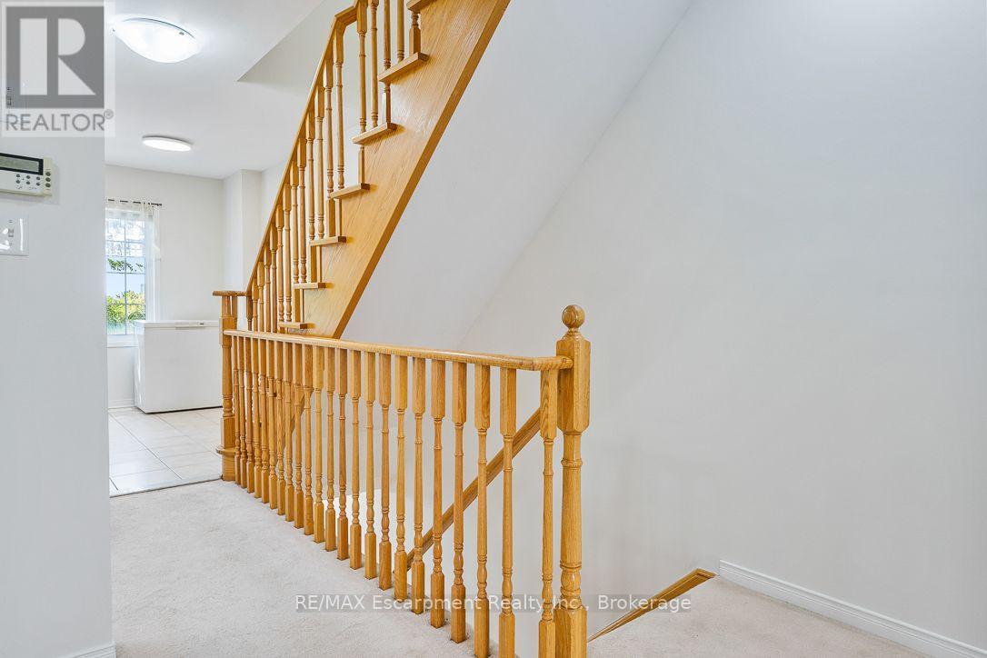 8 Jim Baird Mews Property Photo 16