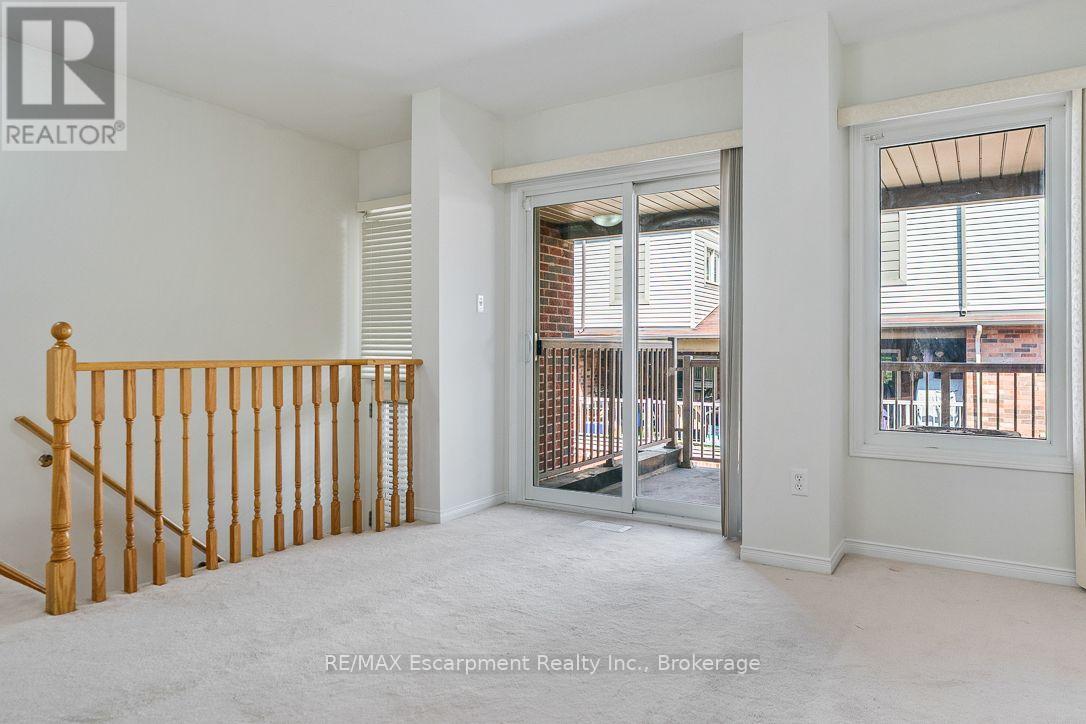 8 Jim Baird Mews Property Photo 19