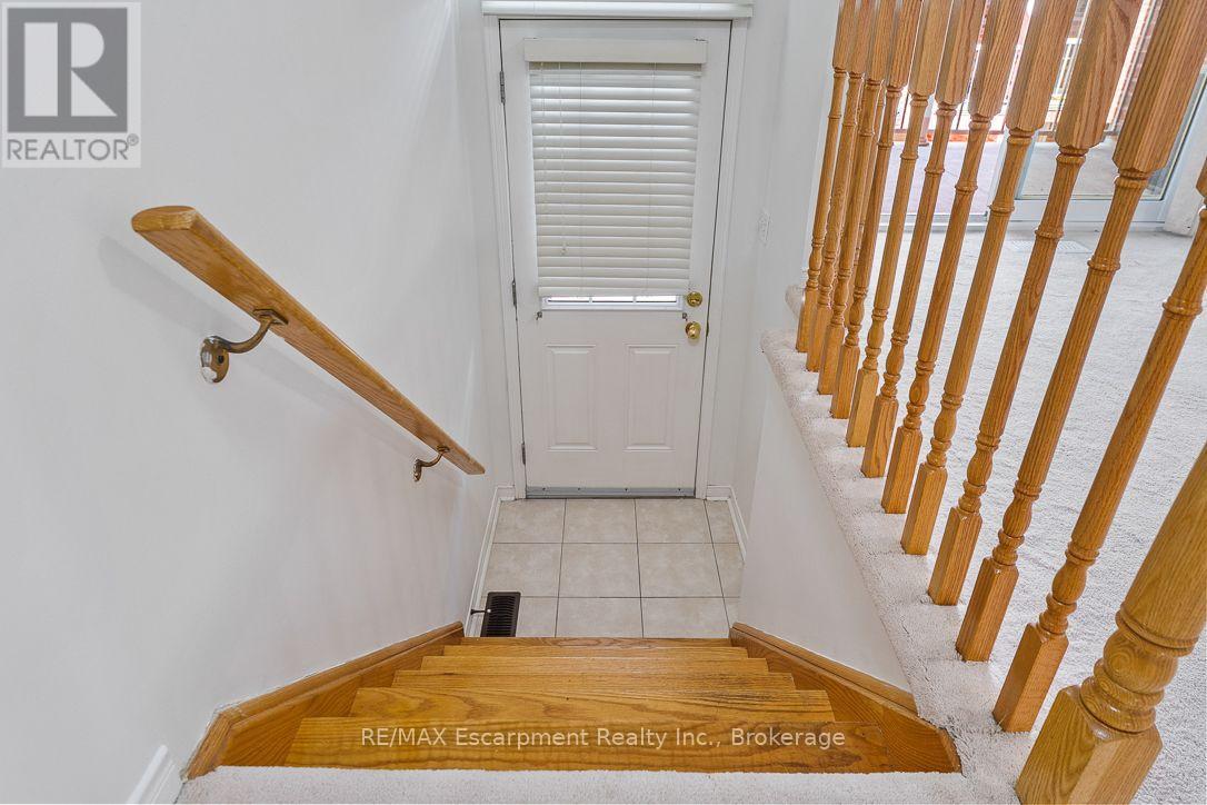 8 Jim Baird Mews Property Photo 48