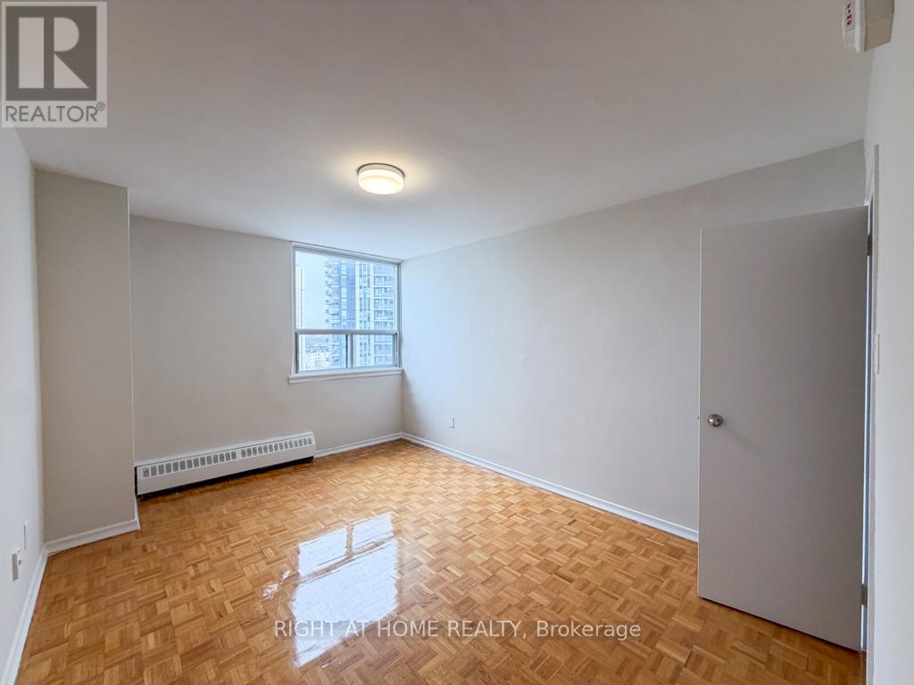 205 - 1440 Lawrence Avenue W Property Photo 4