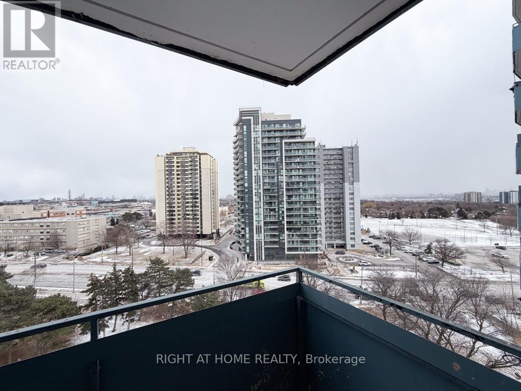205 - 1440 Lawrence Avenue W Property Photo 7
