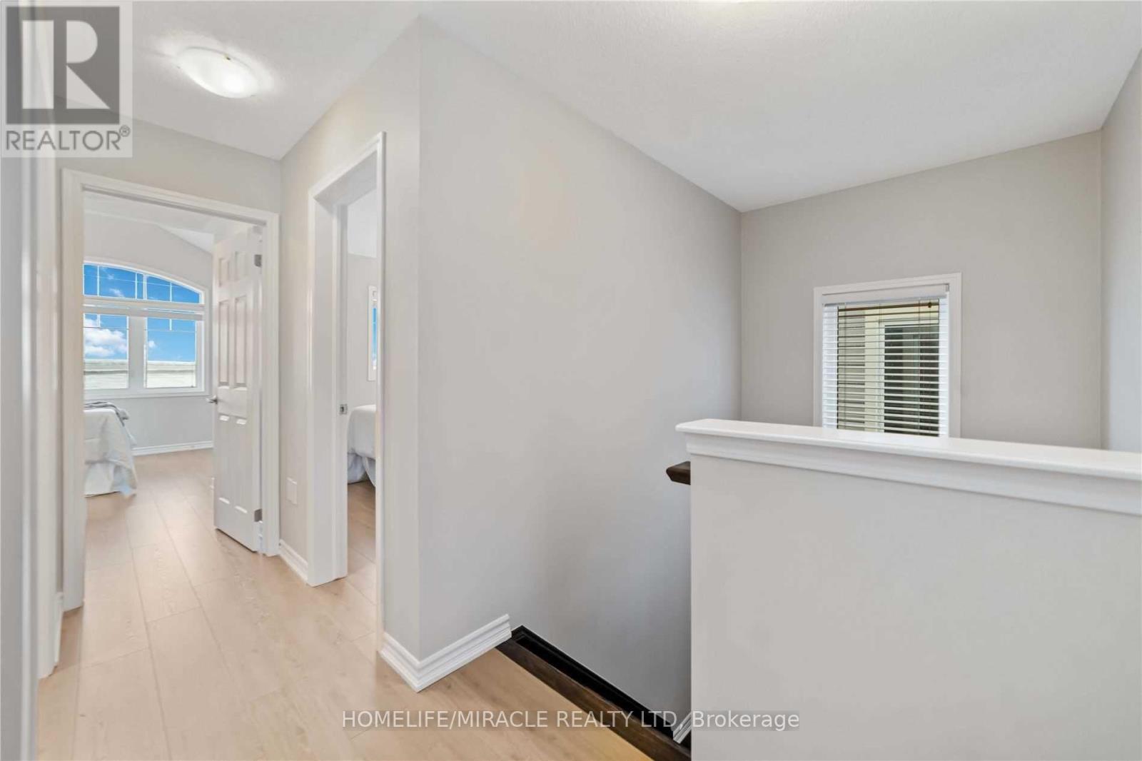 21 Donlamont Circle Property Photo 10