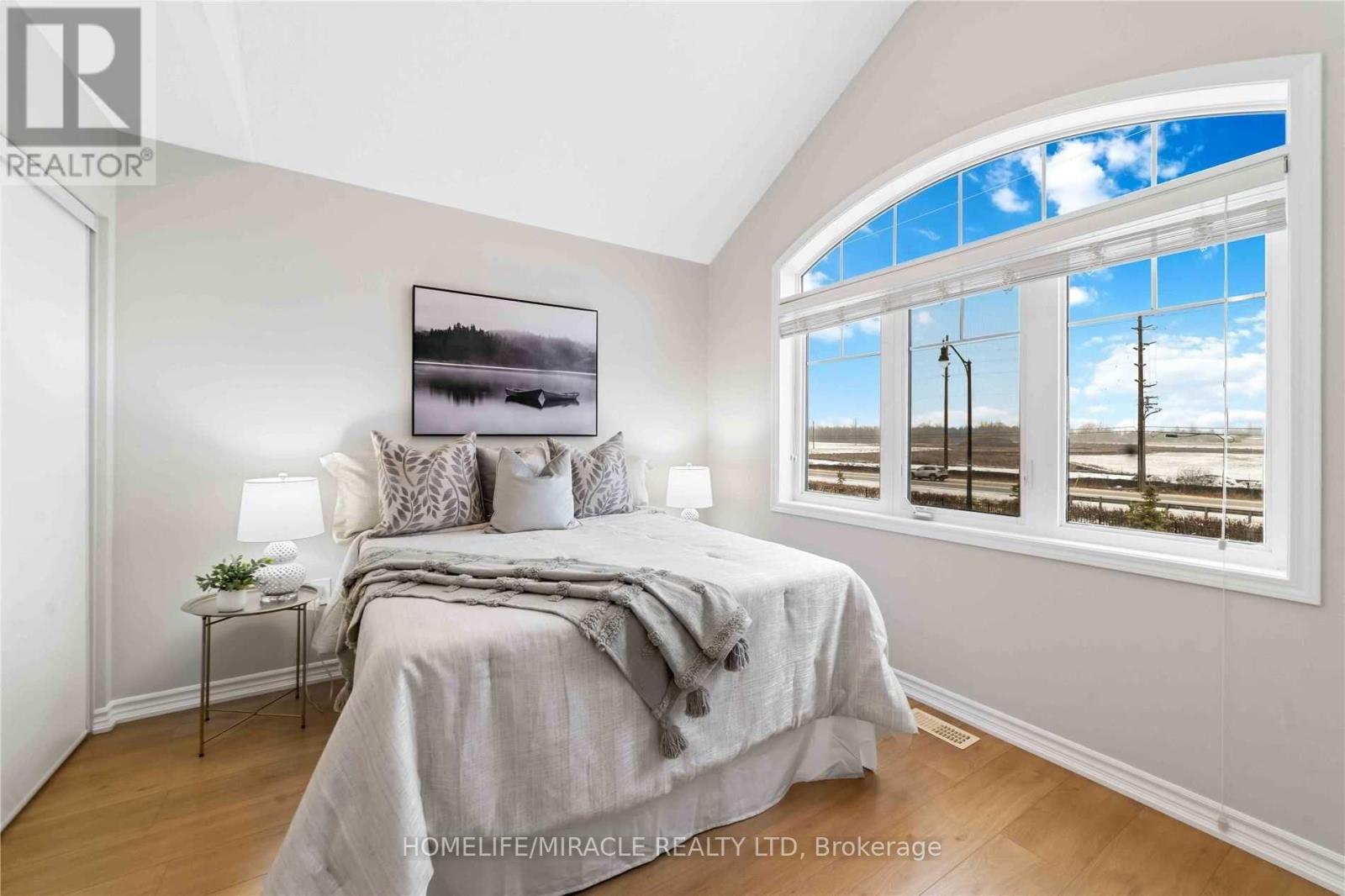 21 Donlamont Circle Property Photo 15