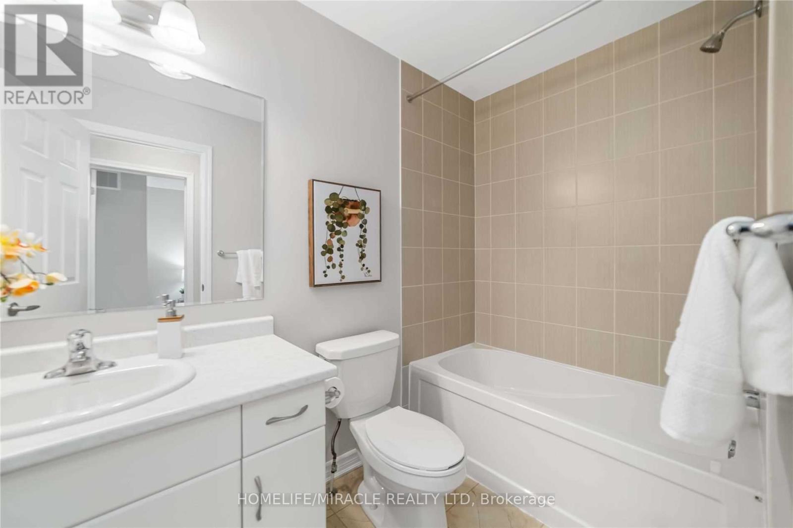 21 Donlamont Circle Property Photo 17