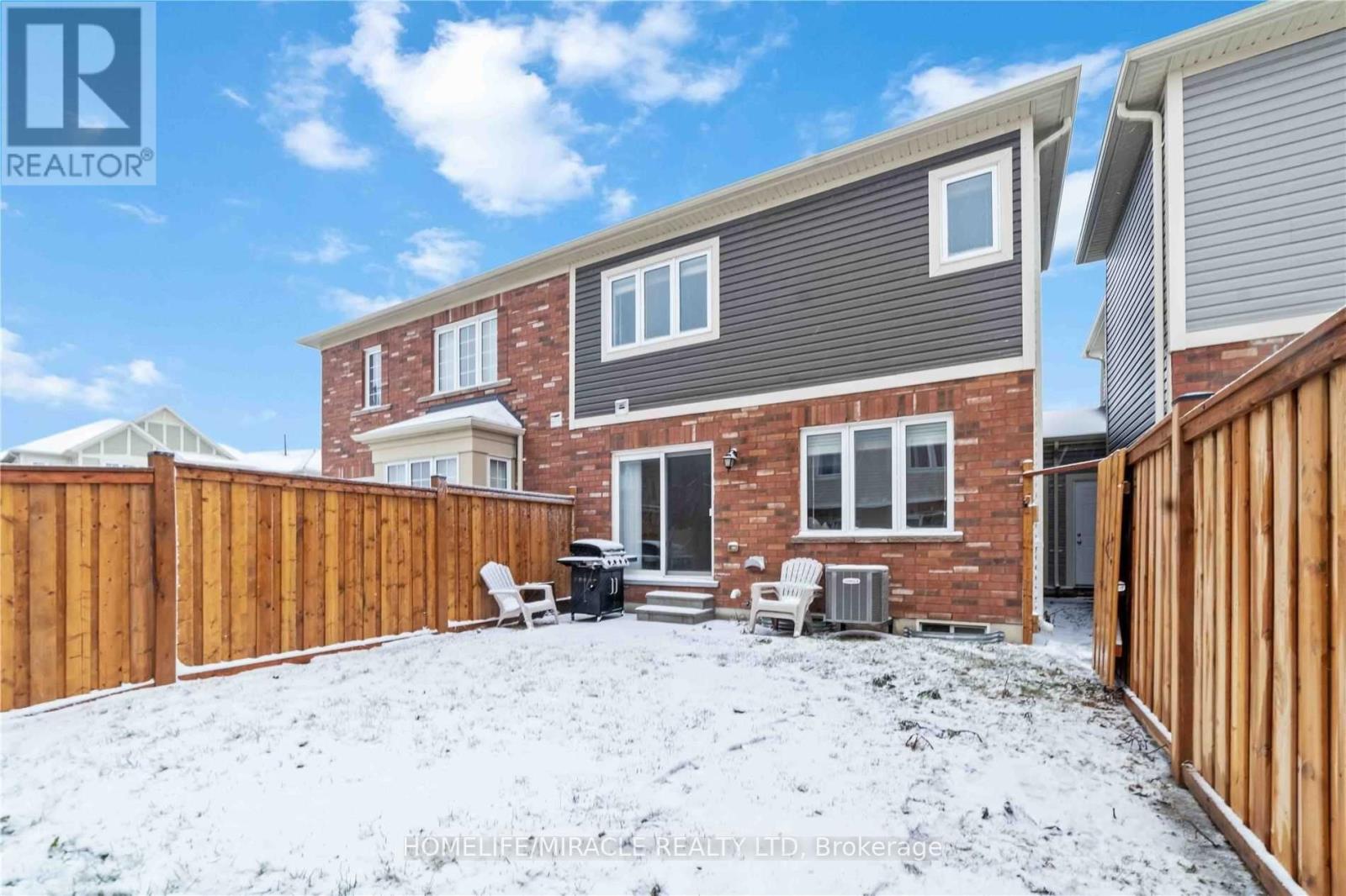 21 Donlamont Circle Property Photo 26