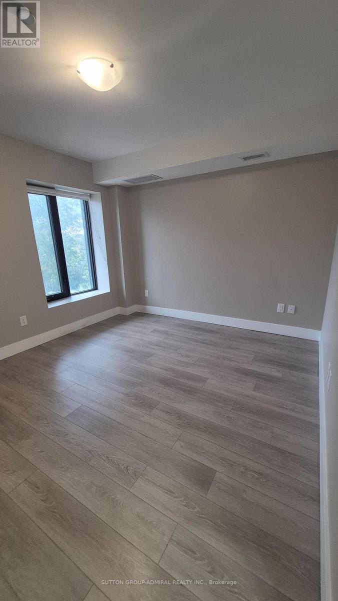 202 - 293 Viewmount Avenue Property Photo 6