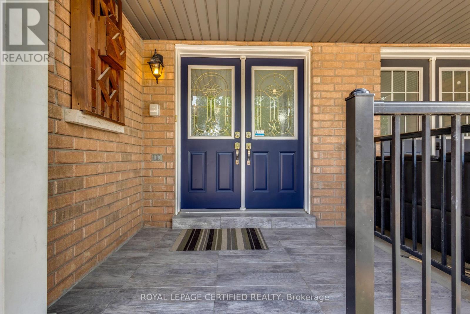 56 Pefferlaw Circle Property Photo 3