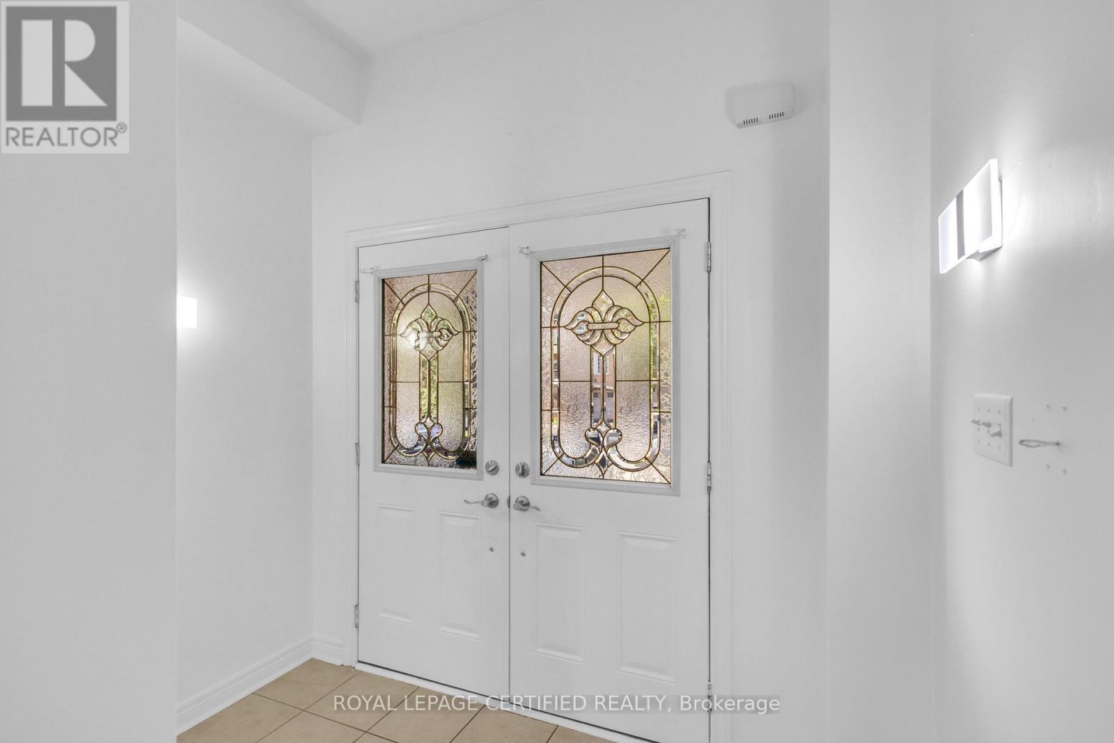 56 Pefferlaw Circle Property Photo 4