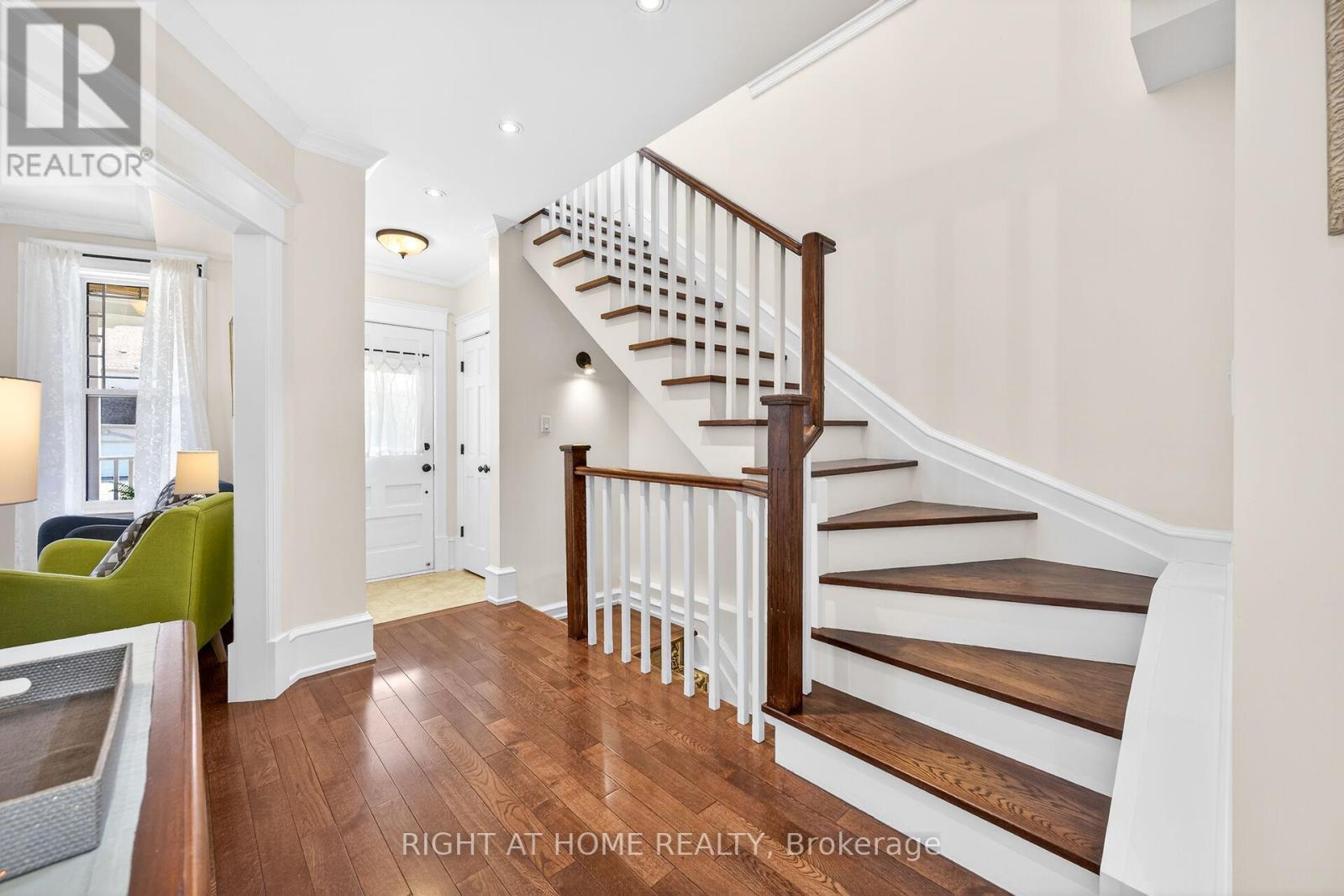 46 Bay Street Property Photo 26