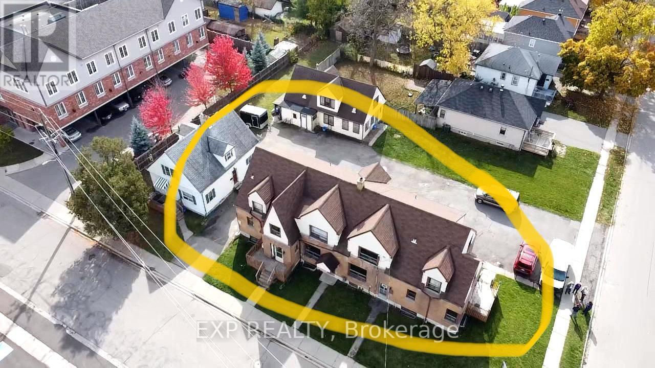 5 - 1 Henderson Avenue Property Photo 11