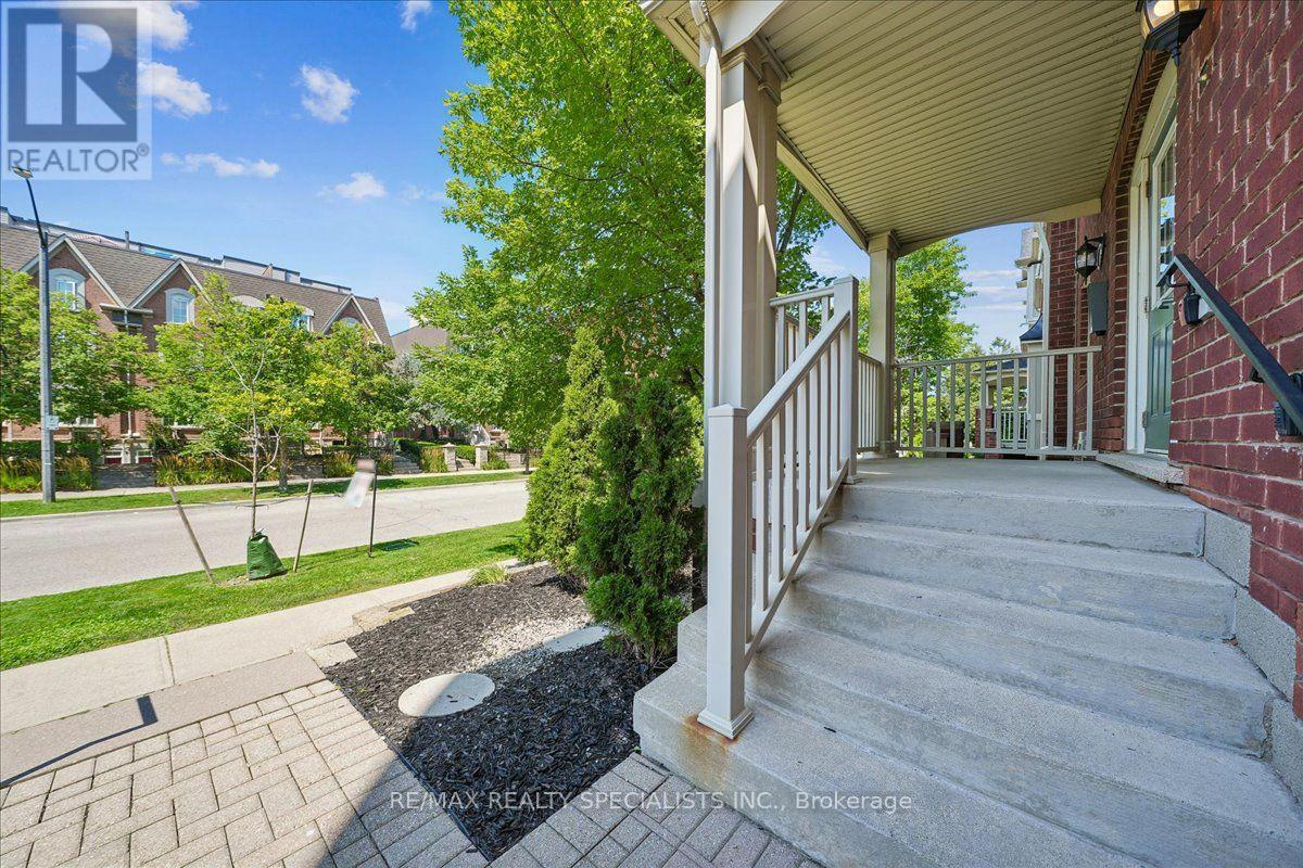 5 - 614 Shoreline Drive Property Photo 4