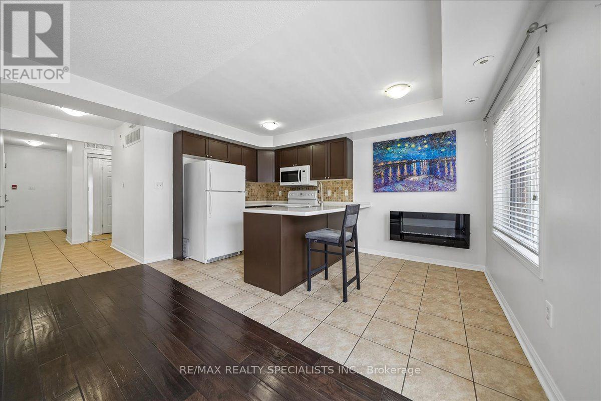 5 - 614 Shoreline Drive Property Photo 16