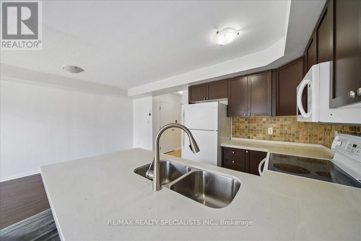 5 - 614 Shoreline Drive Property Photo 20