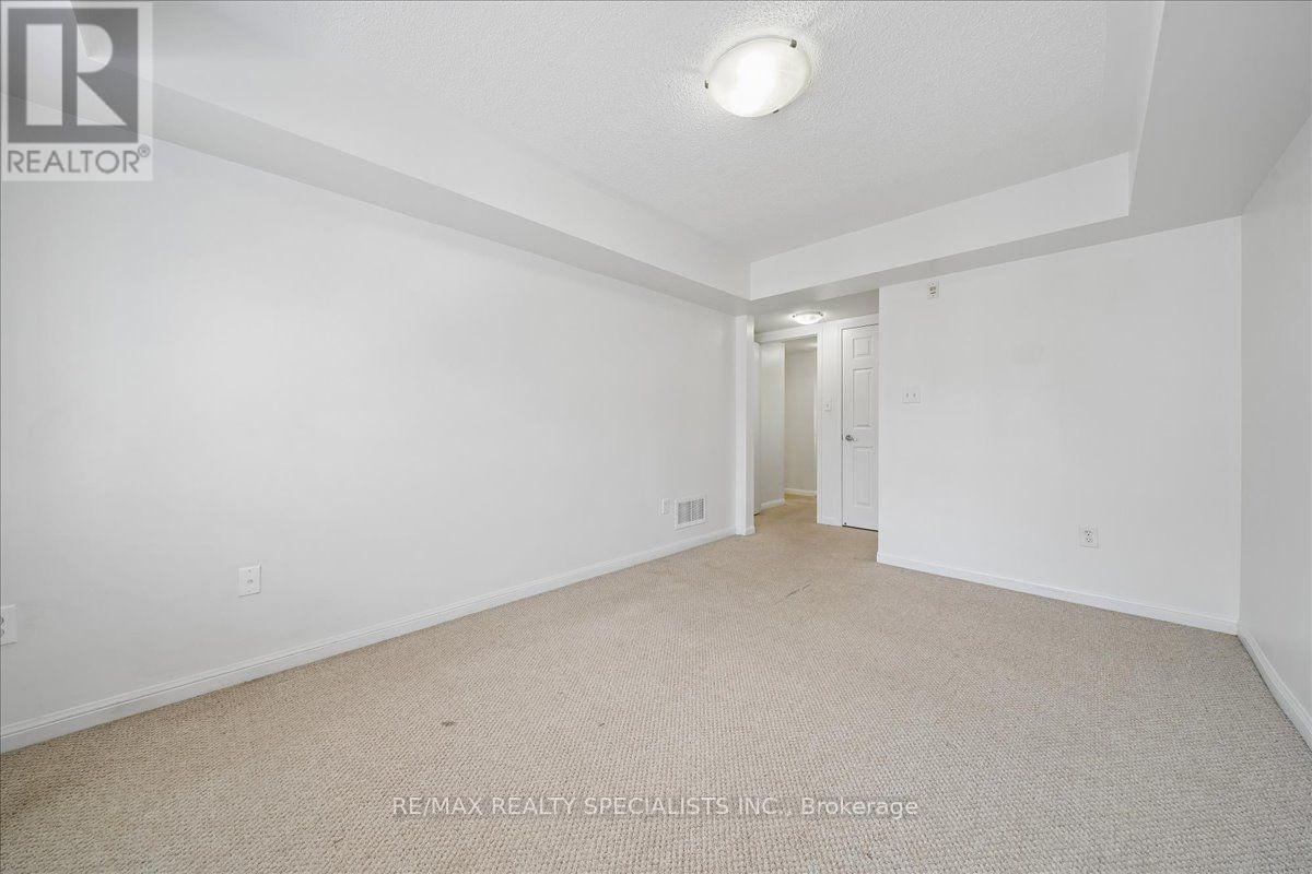 5 - 614 Shoreline Drive Property Photo 33