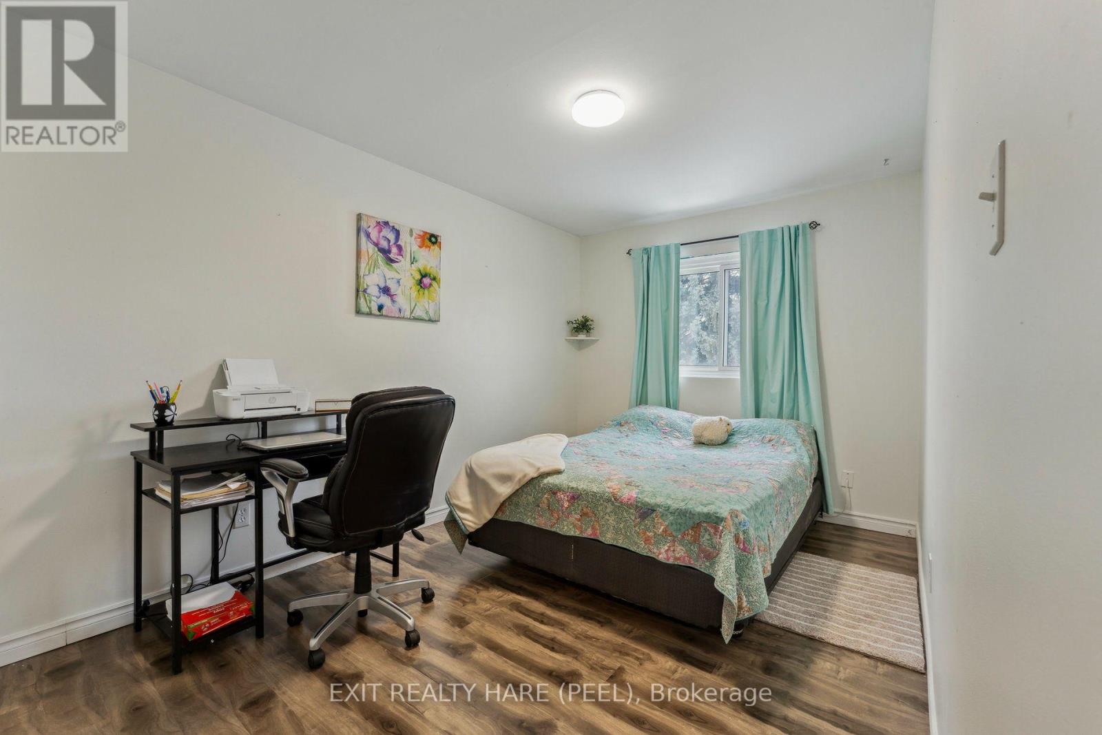 78 - 900 Central Park Drive N Property Photo 22