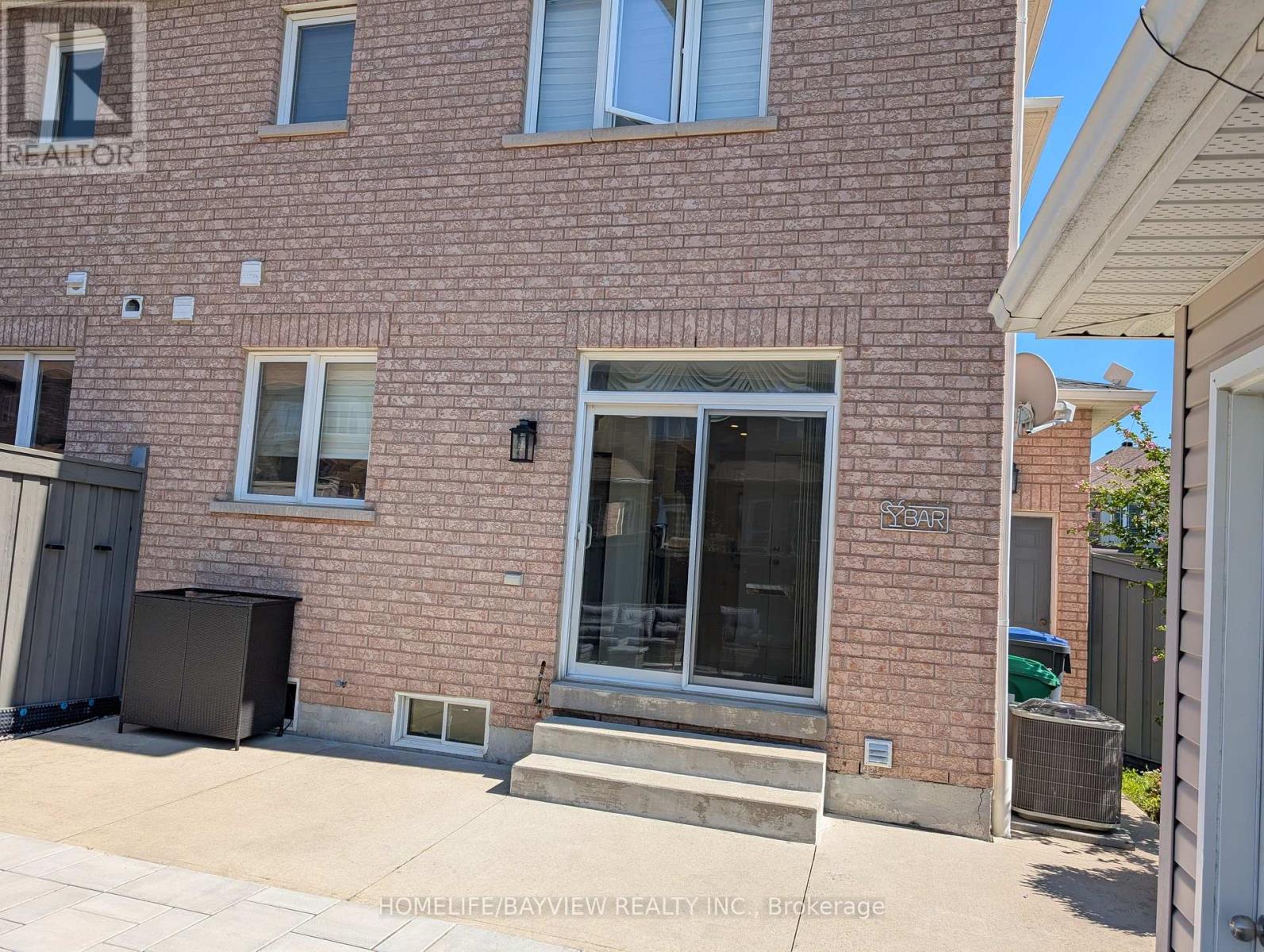32 Devonsleigh Drive Property Photo 27