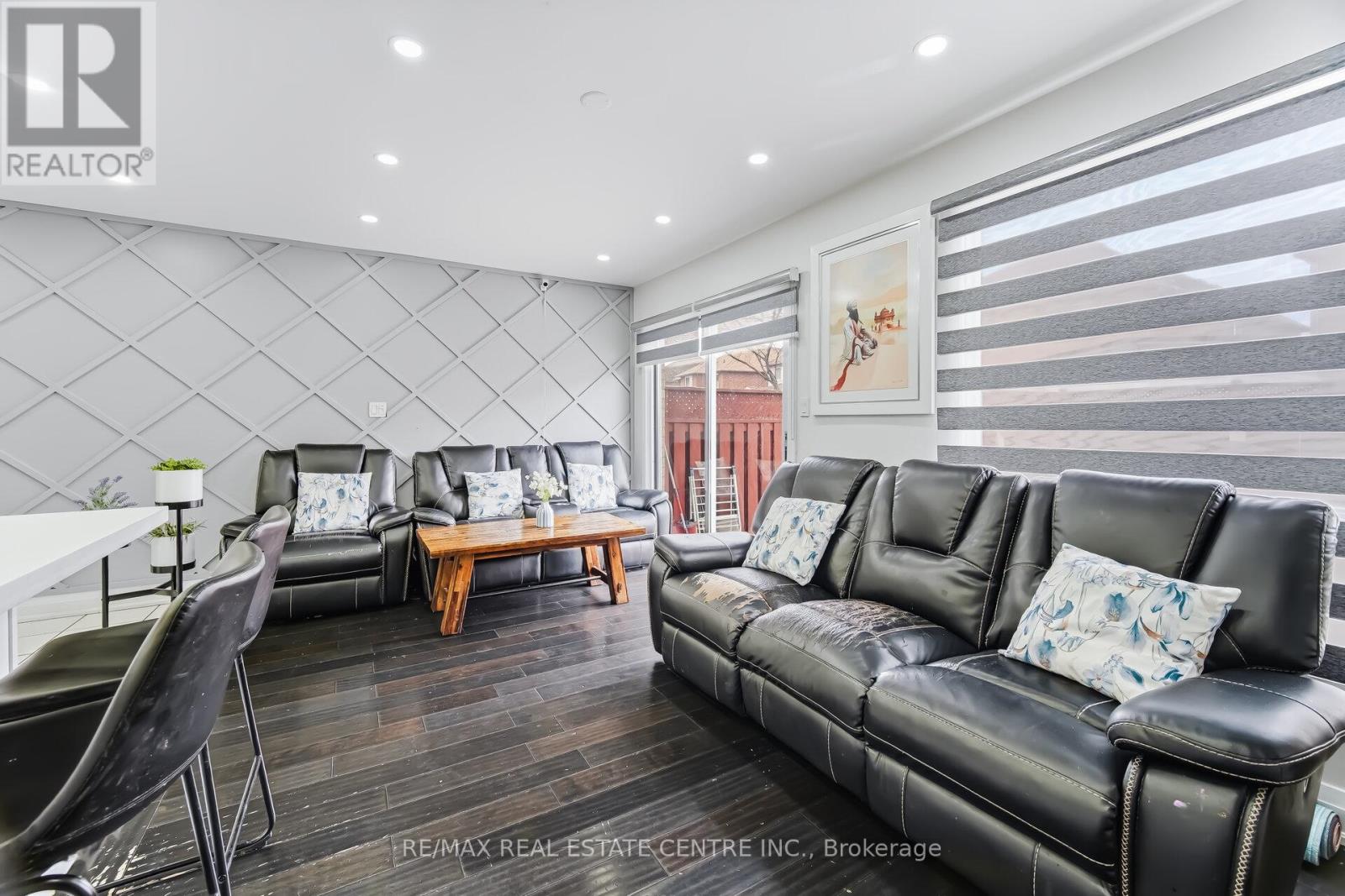28 Mount Fuji Crescent Property Photo 19