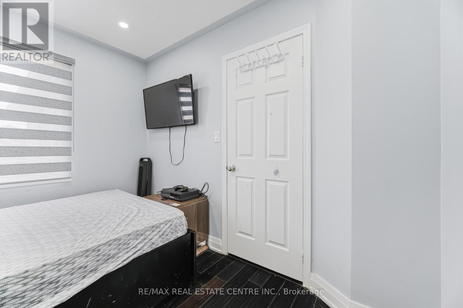28 Mount Fuji Crescent Property Photo 39