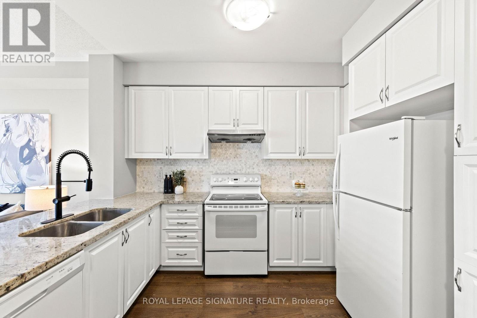 51 Doris Pawley Crescent Property Photo 7