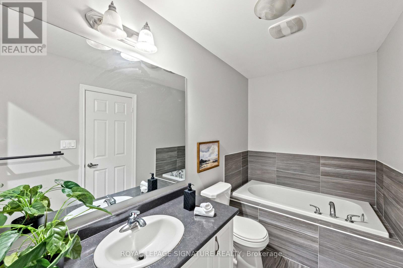 51 Doris Pawley Crescent Property Photo 28