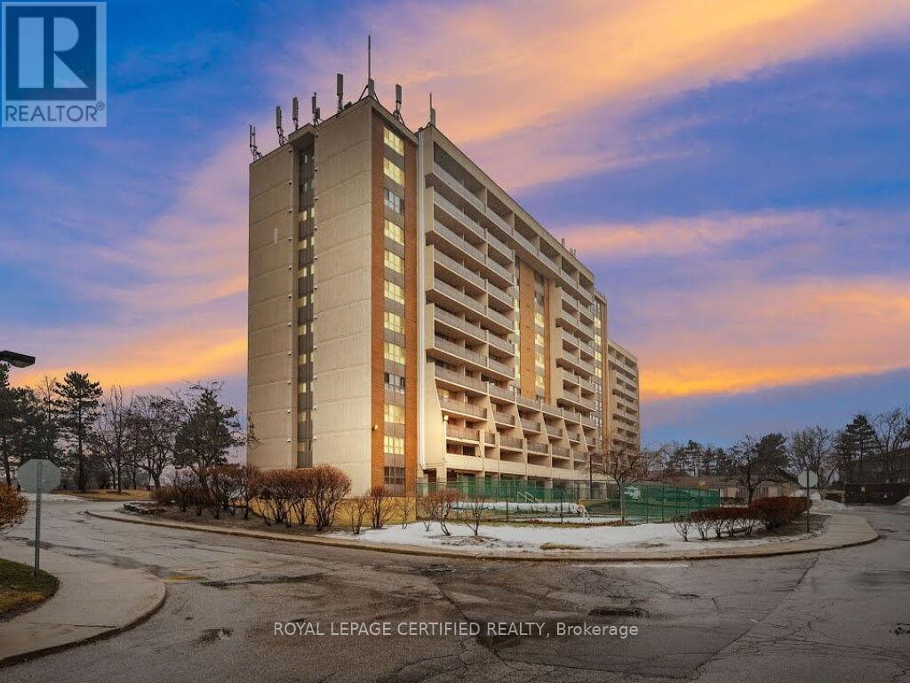 1209 - 2929 Aquitaine Avenue Property Photo 1