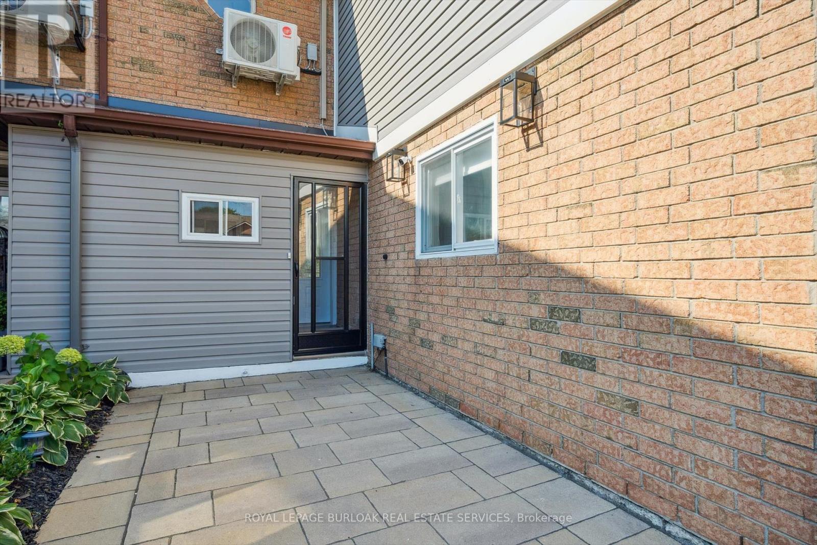 2152 Pelee Boulevard Property Photo 4