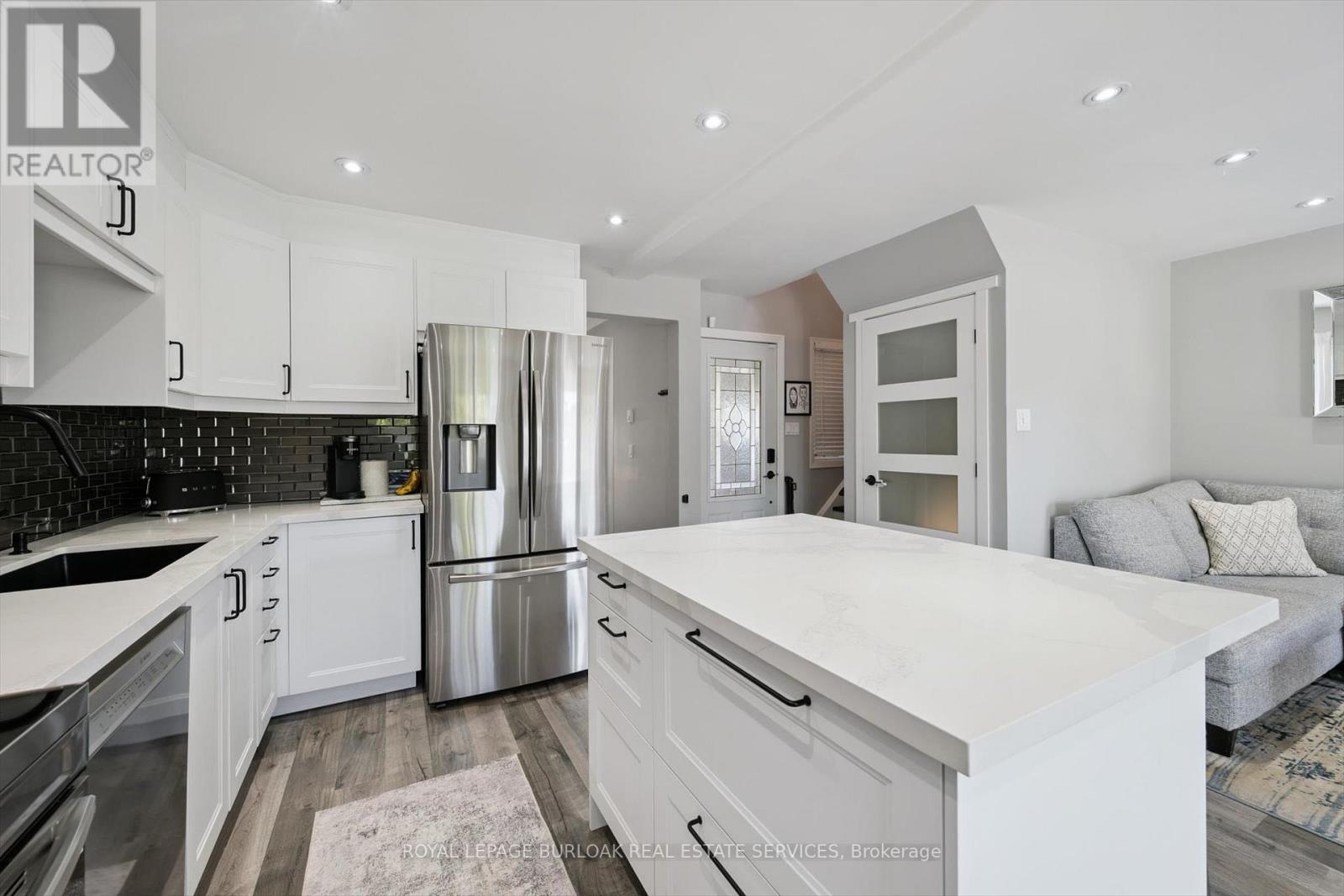 2152 Pelee Boulevard Property Photo 14