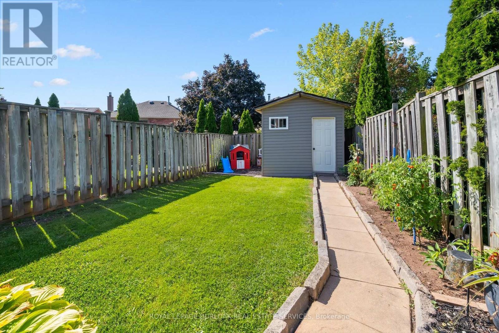 2152 Pelee Boulevard Property Photo 38