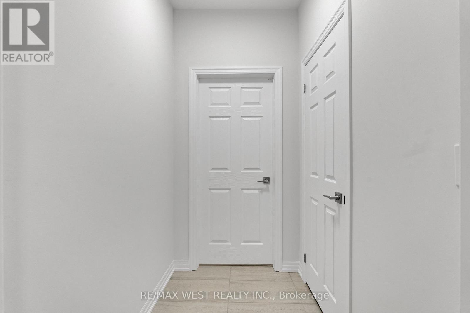 24 Hanton Crescent Property Photo 17