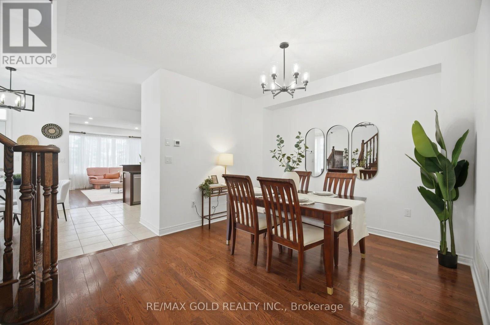 29 Aspenview Avenue Property Photo 8