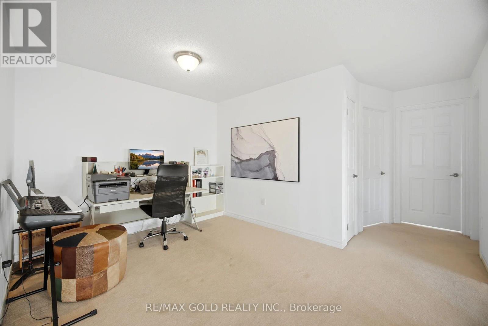 29 Aspenview Avenue Property Photo 21