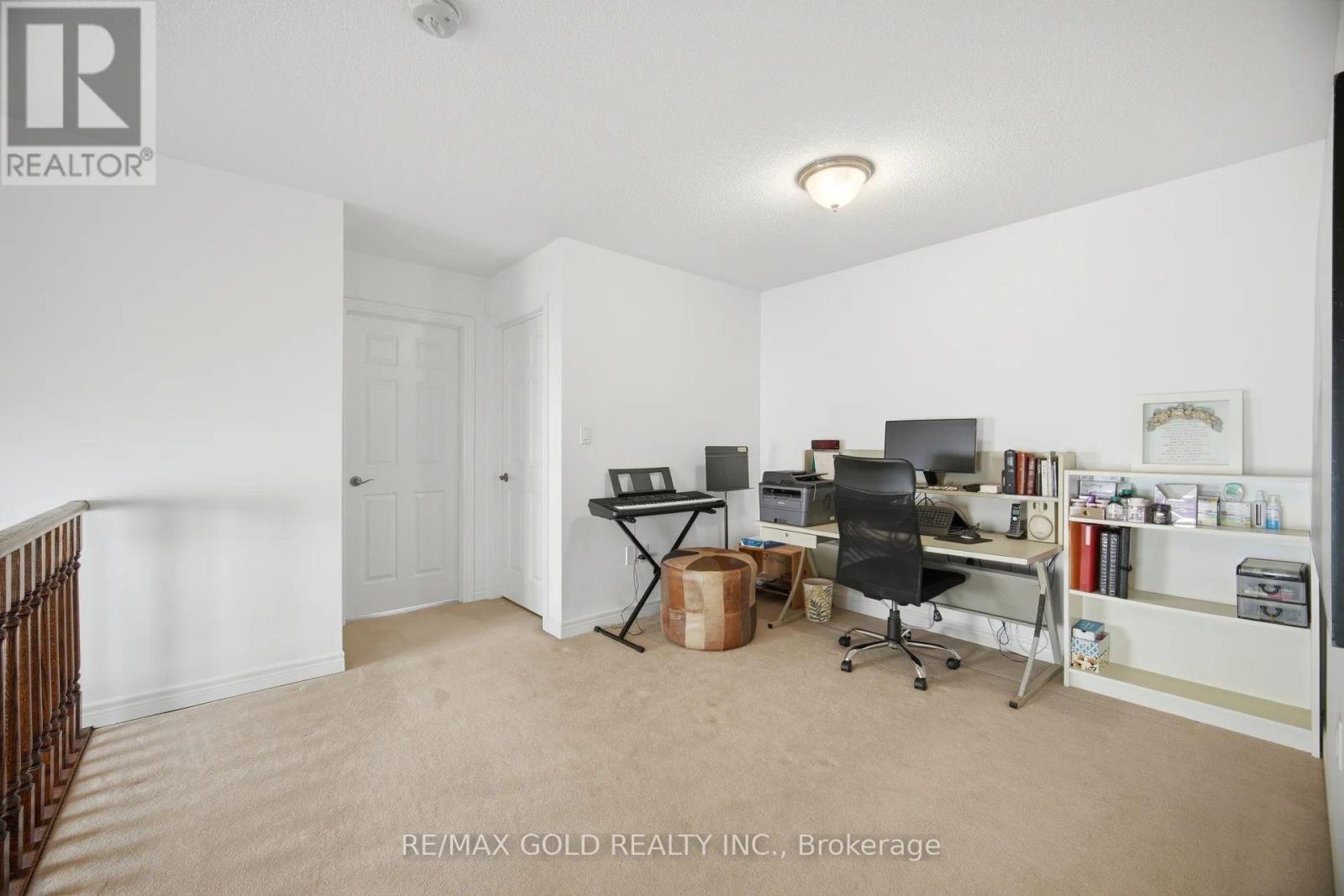 29 Aspenview Avenue Property Photo 22