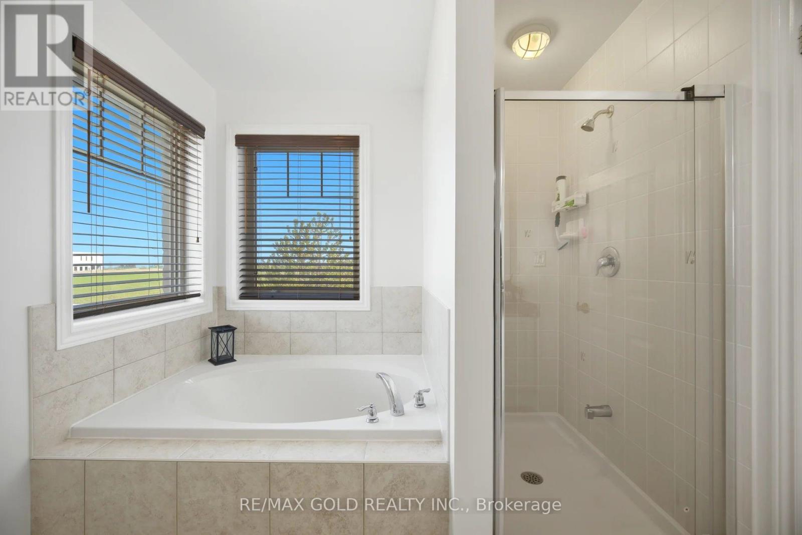 29 Aspenview Avenue Property Photo 26