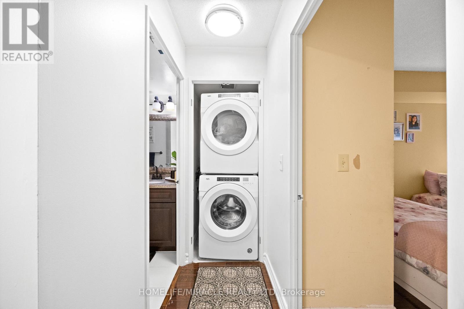 406 - 325 Webb Drive Property Photo 11