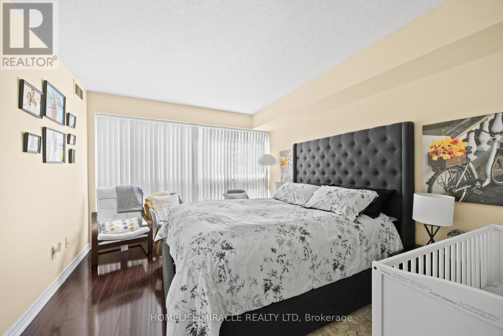 406 - 325 Webb Drive Property Photo 24