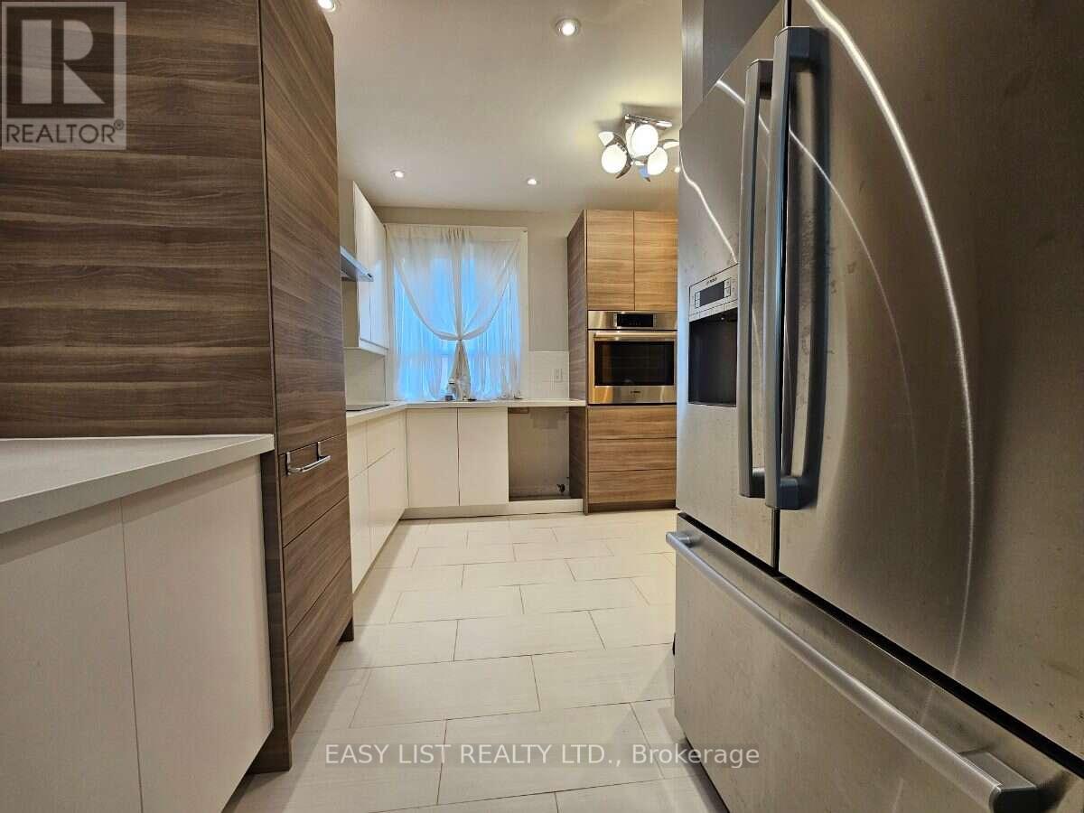 449 Pacific Avenue Property Photo 12