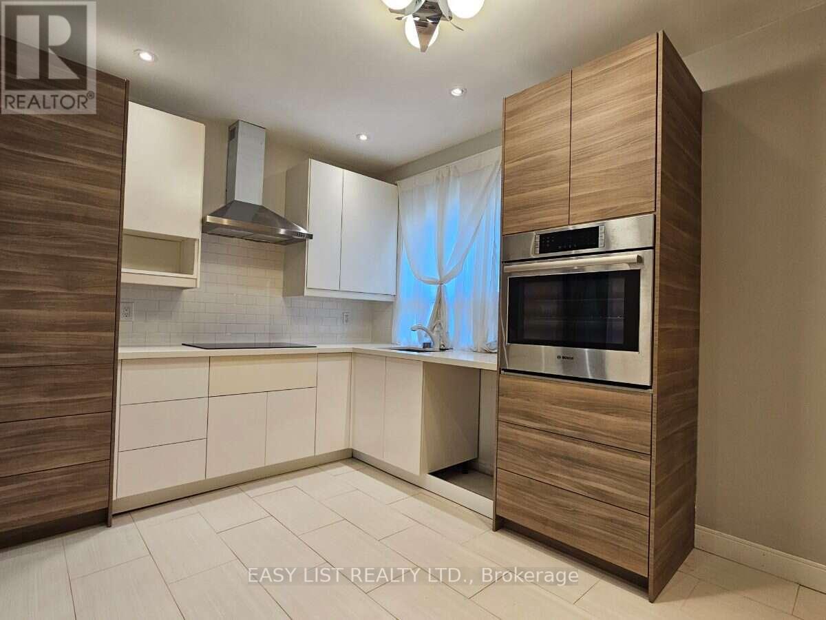 449 Pacific Avenue Property Photo 14