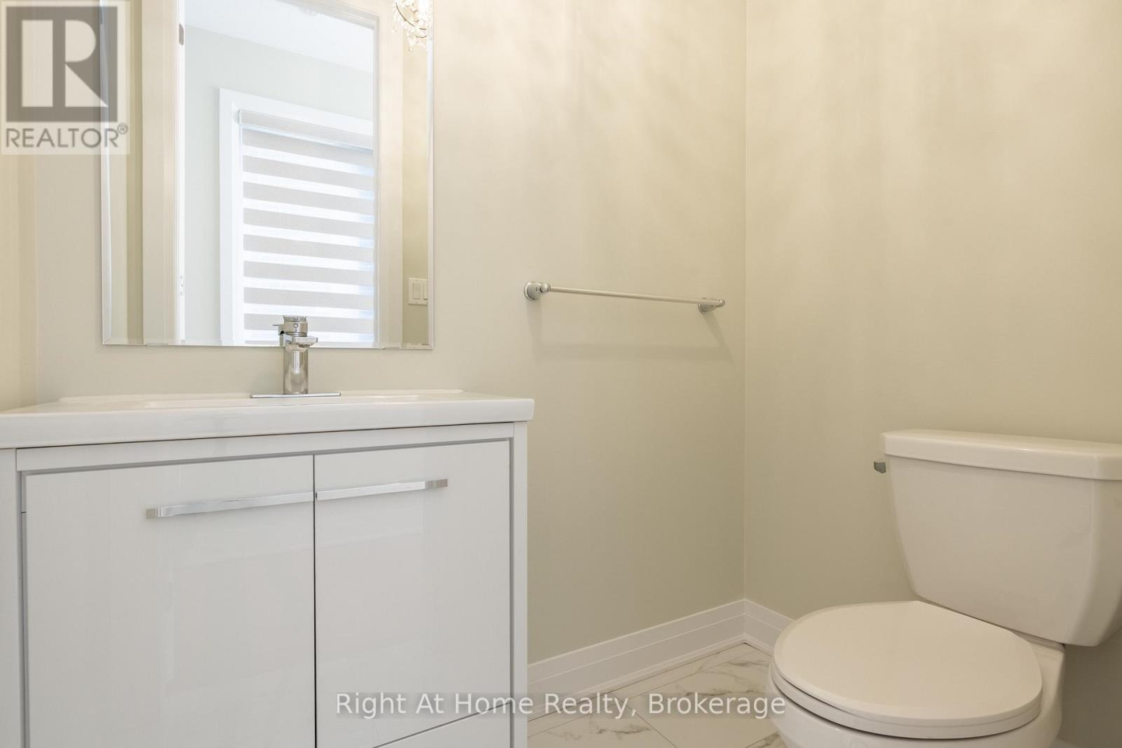 80 Settlers Road E Property Photo 25