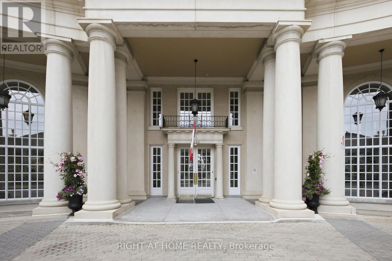 312 - 2285 Lake Shore Boulevard W Property Photo 1