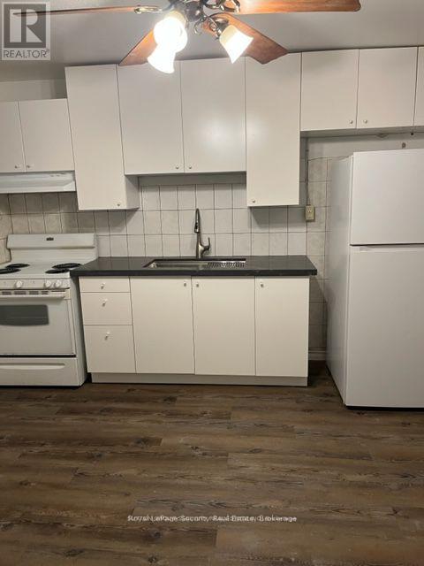 2 - 1746a Eglinton Avenue W Property Photo 3
