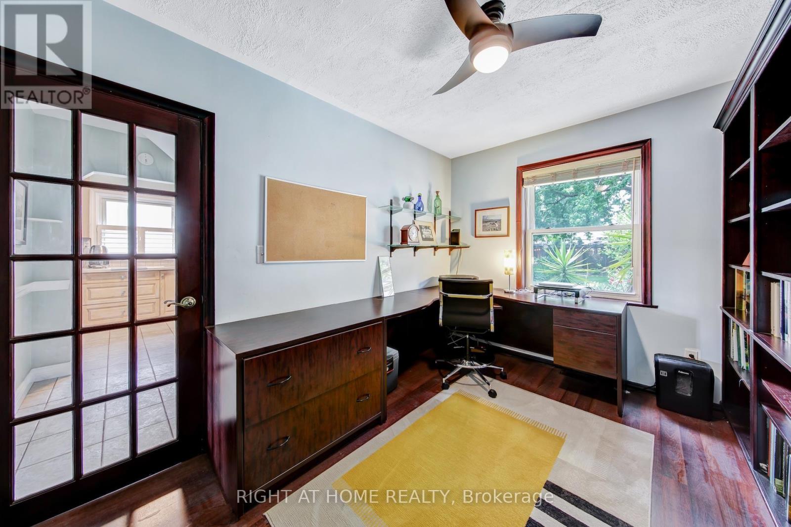 74 Mccaul Street Property Photo 16
