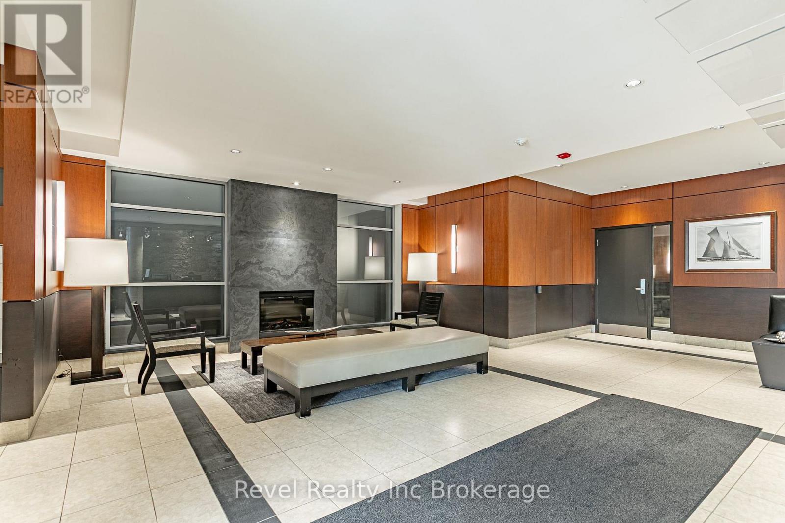 515 - 80 Port Street E Property Photo 4