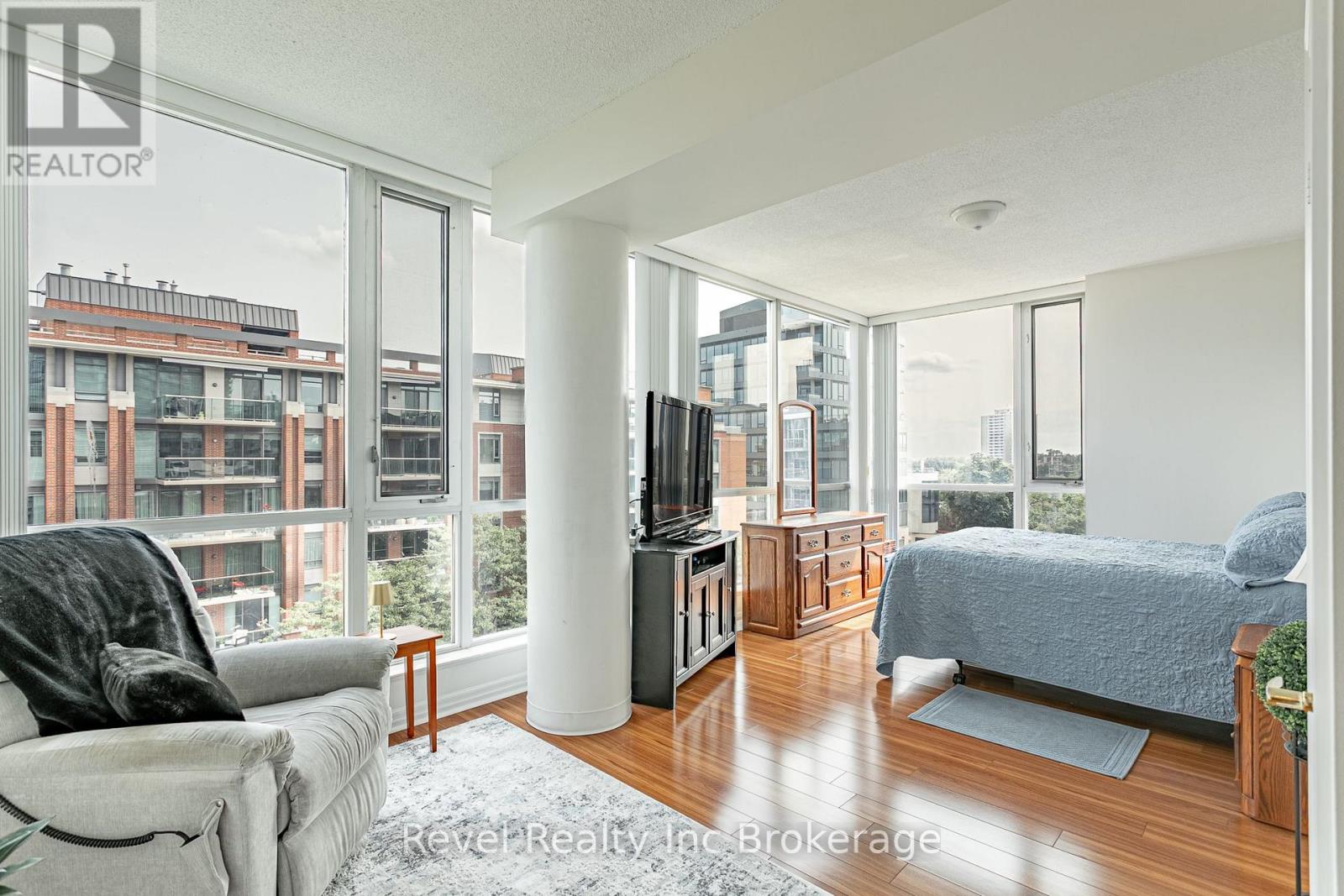515 - 80 Port Street E Property Photo 18