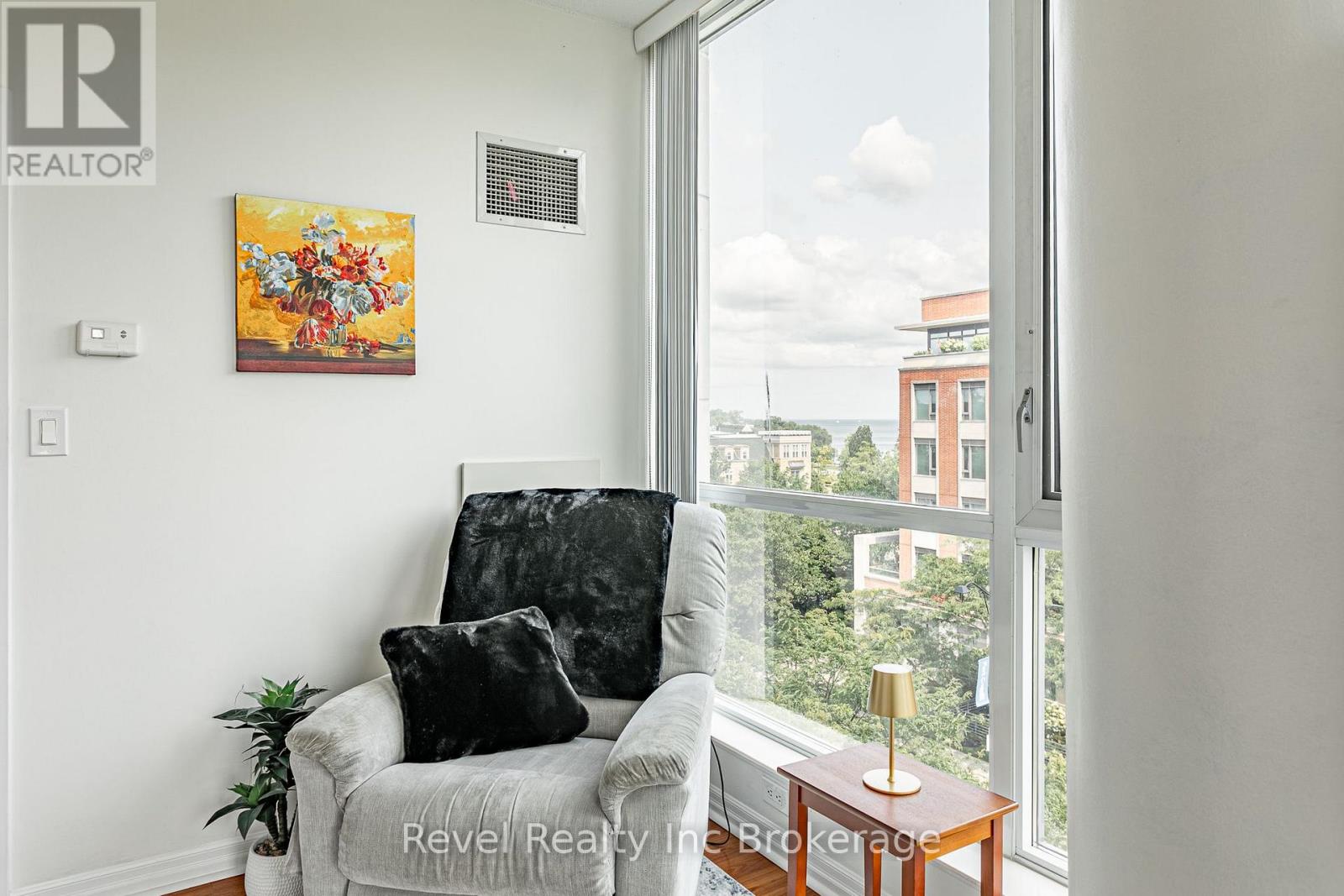 515 - 80 Port Street E Property Photo 19
