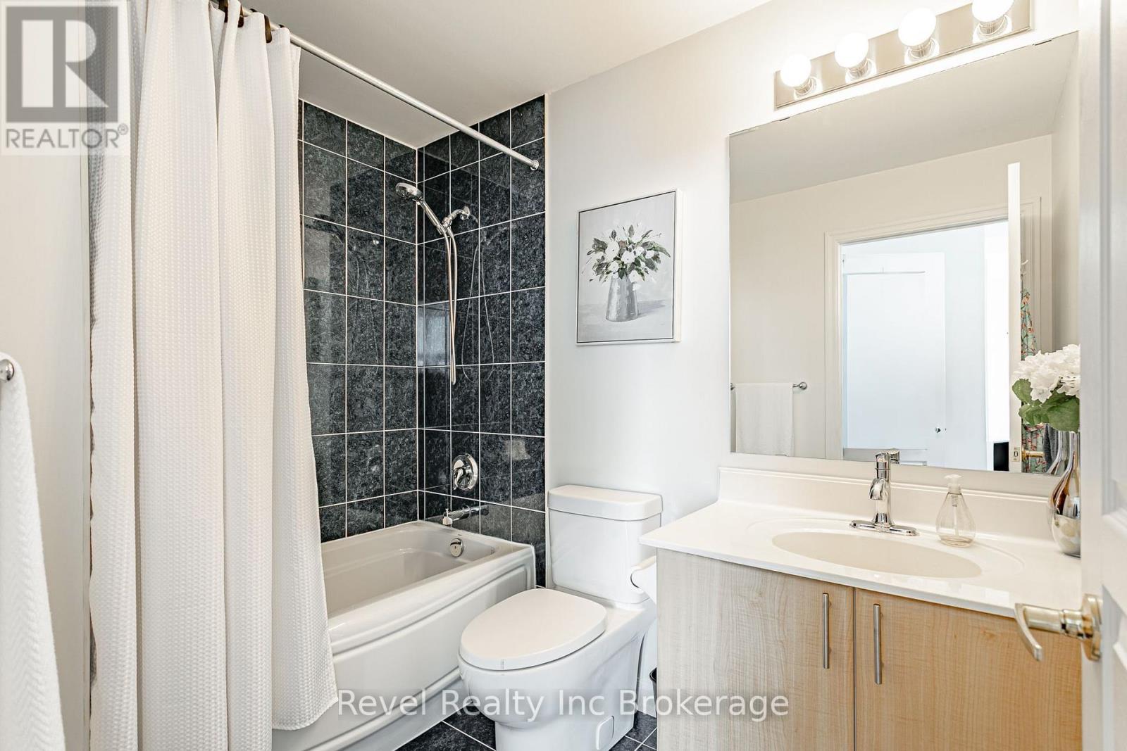 515 - 80 Port Street E Property Photo 21